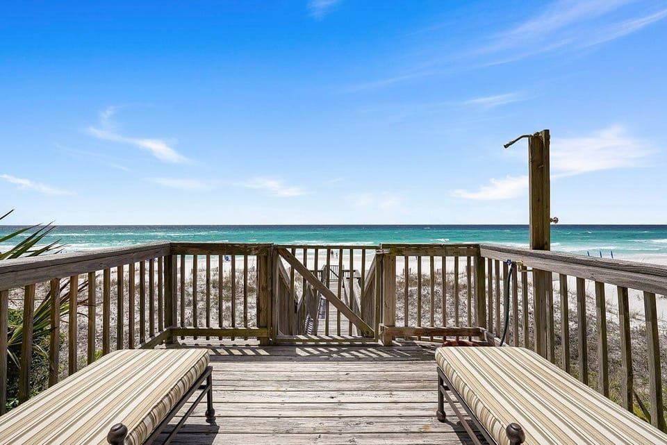 Bella Luna - Destiny by the Sea - Private Beach Access