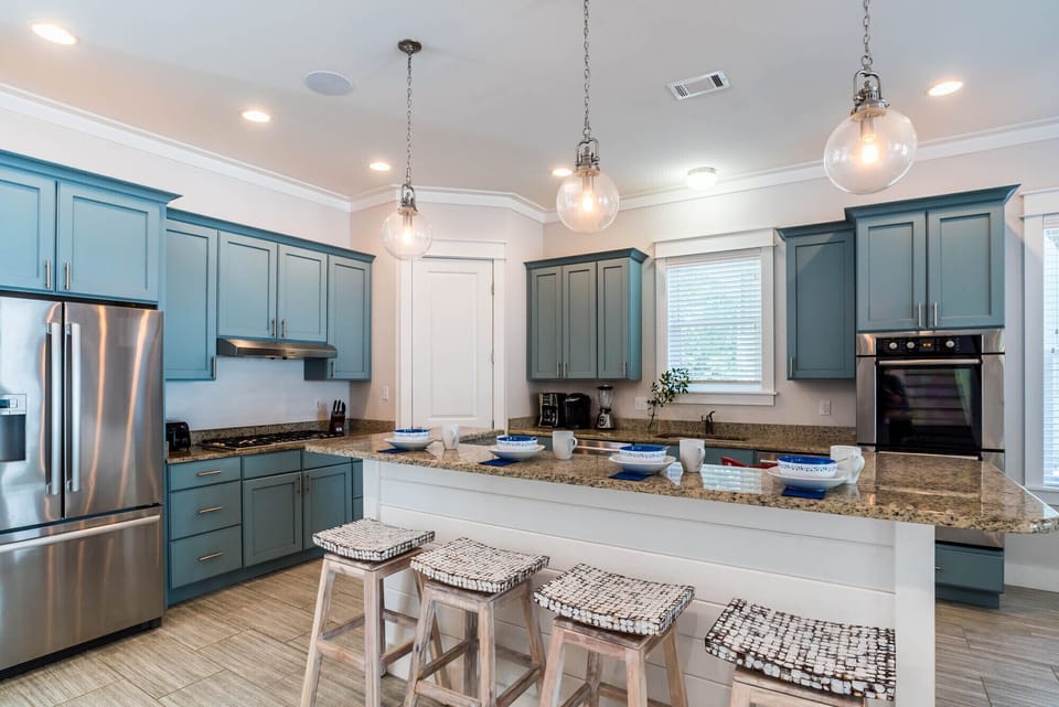 First Floor: Kitchen