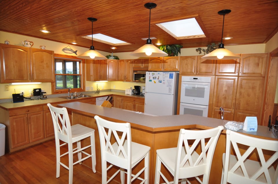 Kitchen - Top Level