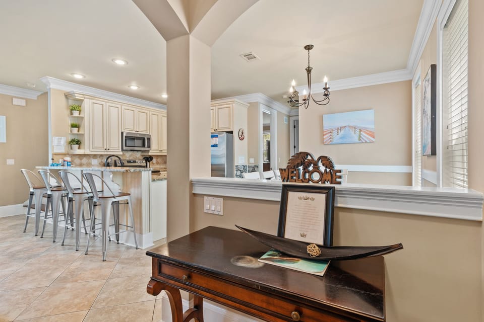 Living room to kitchen view