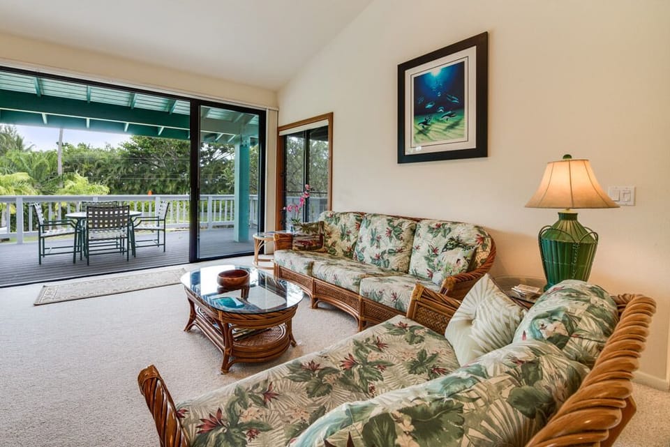 Living Area - Living Area