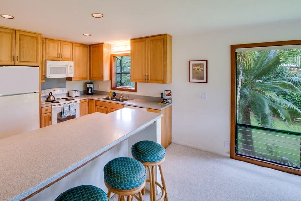 Kitchen Bar - Kitchen Bar