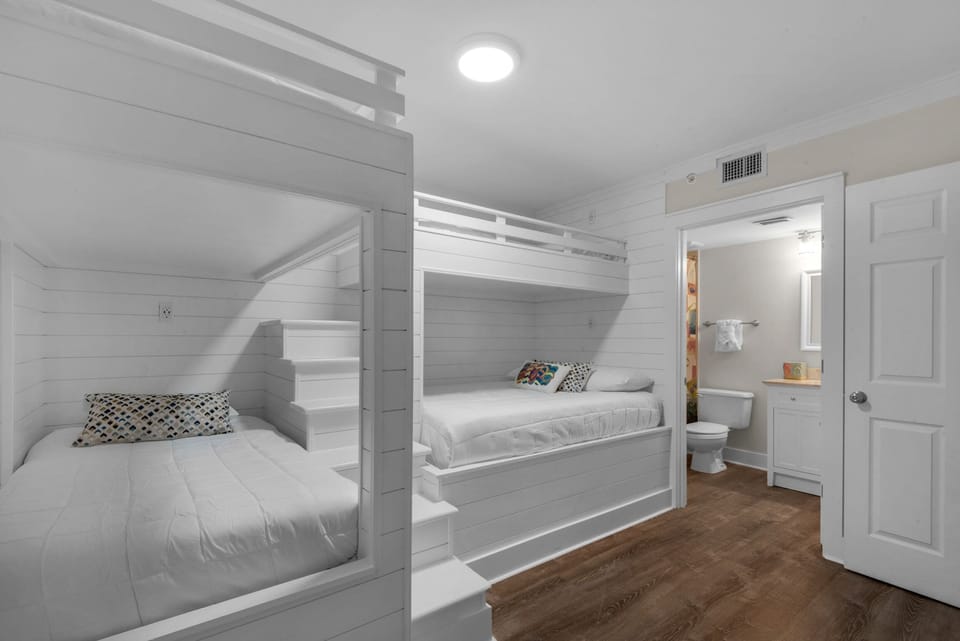 Bunk room