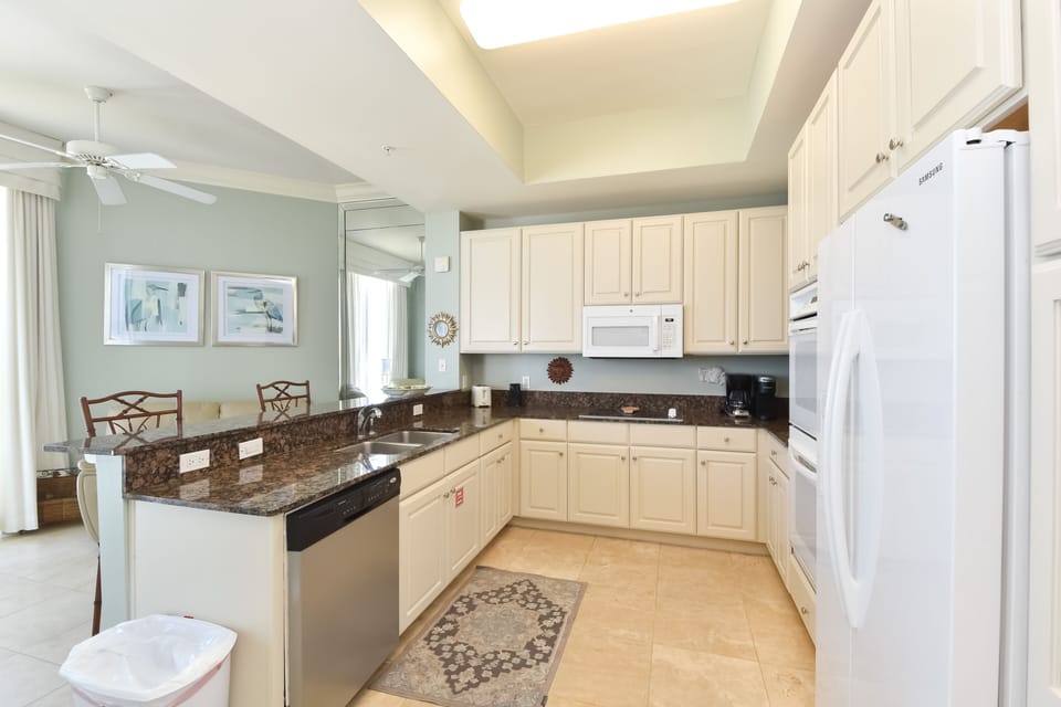 Silver Shells St. Maarten Penthouse 5- Fully Equipped Kitchen