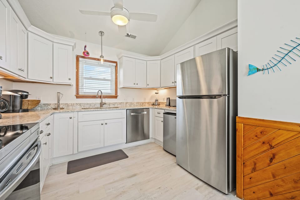 Kitchen - Top Level