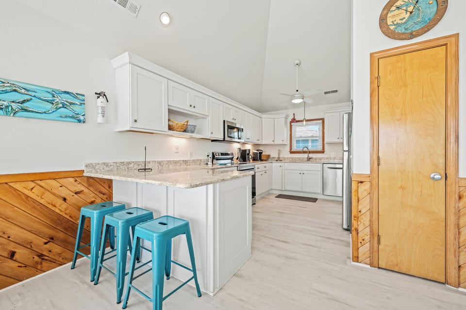 Kitchen - Top Level