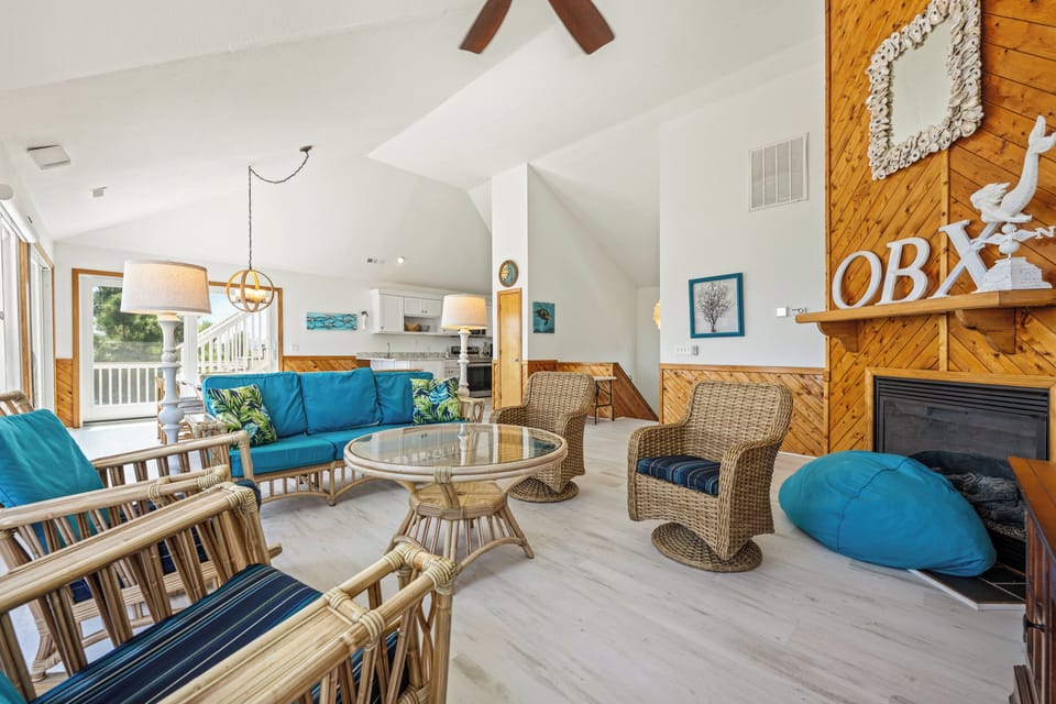 Living Area - Top Level