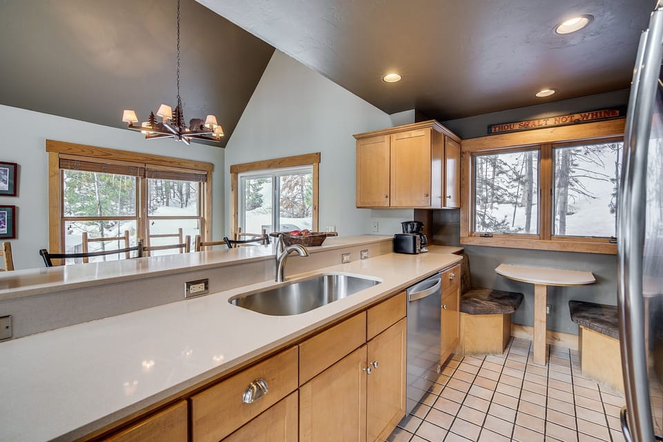 Fully equipped kitchen