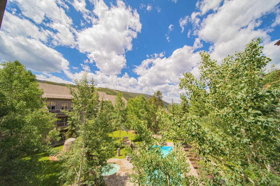 Enjoy CO blue skies from your balcony! #summer