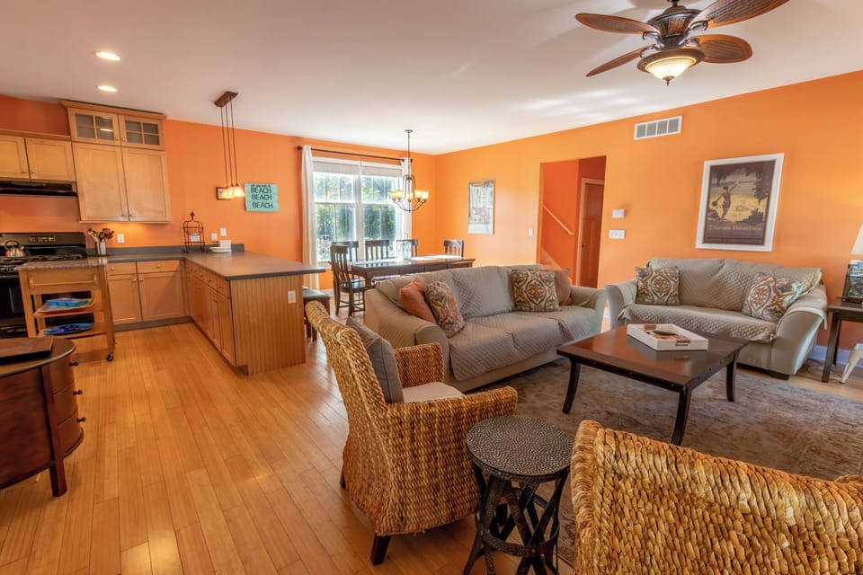 Main Level | Living Room | Dining | Kitchen