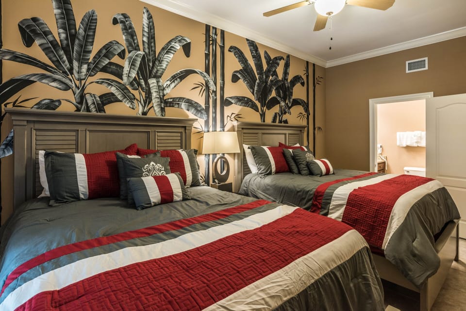 Phoenix Gulf Shores 1403 Bedroom #3 with Queen Beds