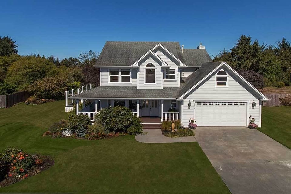 Welcome to Garden Pond Retreat - 2500 sq. ft. of luxury!