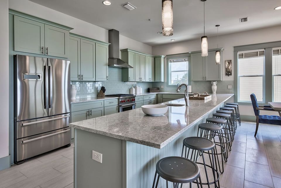 Luna Plata - Destin - Kitchen