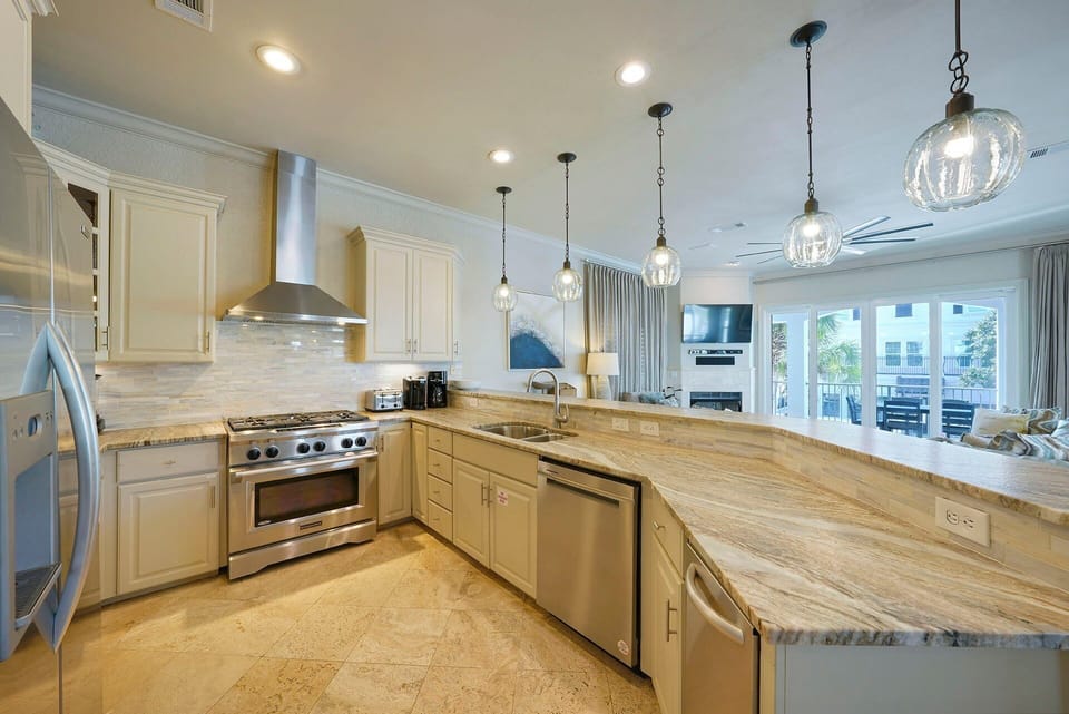 Just the Ticket - Luxury Destiny by the Sea Vacation Rental House with Community Pool and Near Beach - Five Star Properties Destin/30A