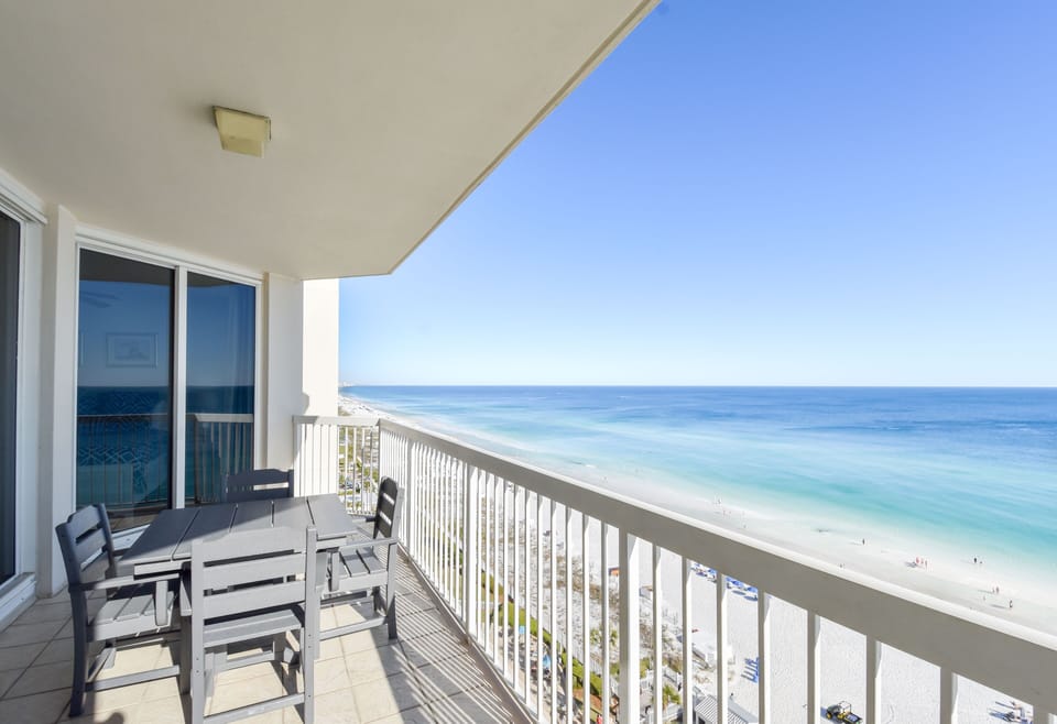 Silver Beach Towers West 1202 - Balcony