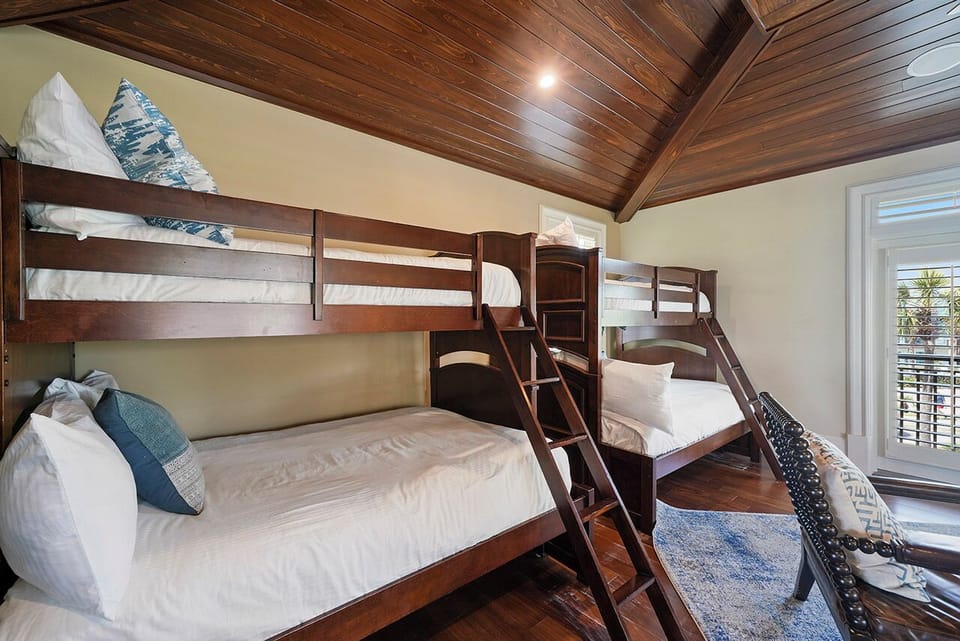 Capitano - Destiny by the Sea - Bedroom
