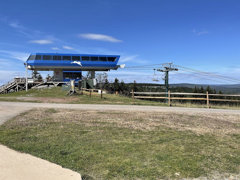 Mountain Lodge Back door, Ballhooter High Speed Lift and Village - All together
