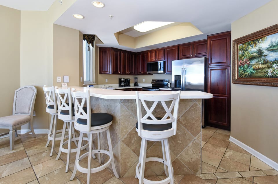 Silver Beach Towers West 806 - Breakfast Bar
