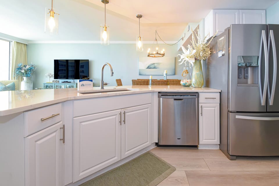 Silver Shells St. Croix 1104 - Kitchen