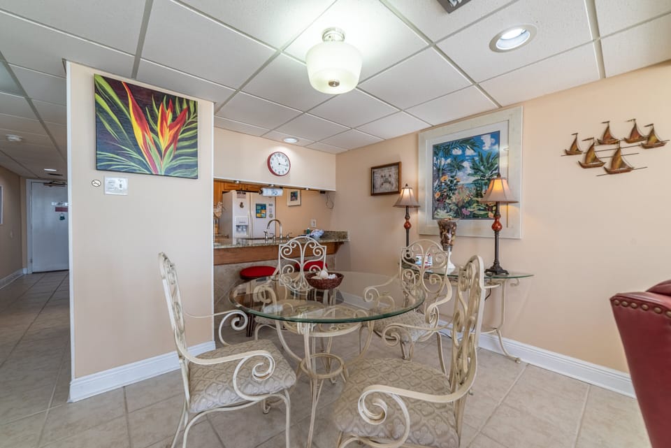 You'll love dining with beach views-plenty of seating for everyone.