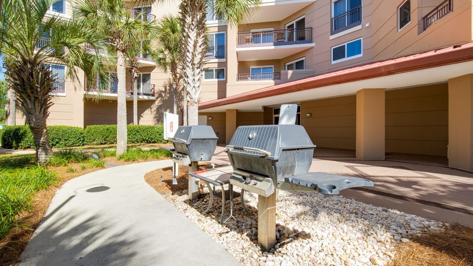 Westwinds Community Grills