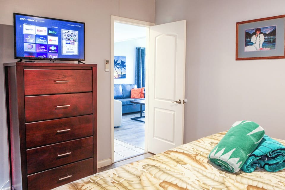 B10 Kihei Sands Beachfront Condominiums - Roku TV in main level bedroom for local channels and streaming services.