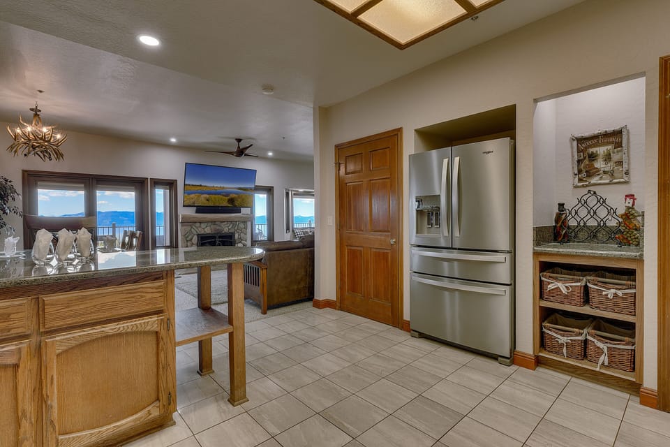 Kitchen - Kitchen