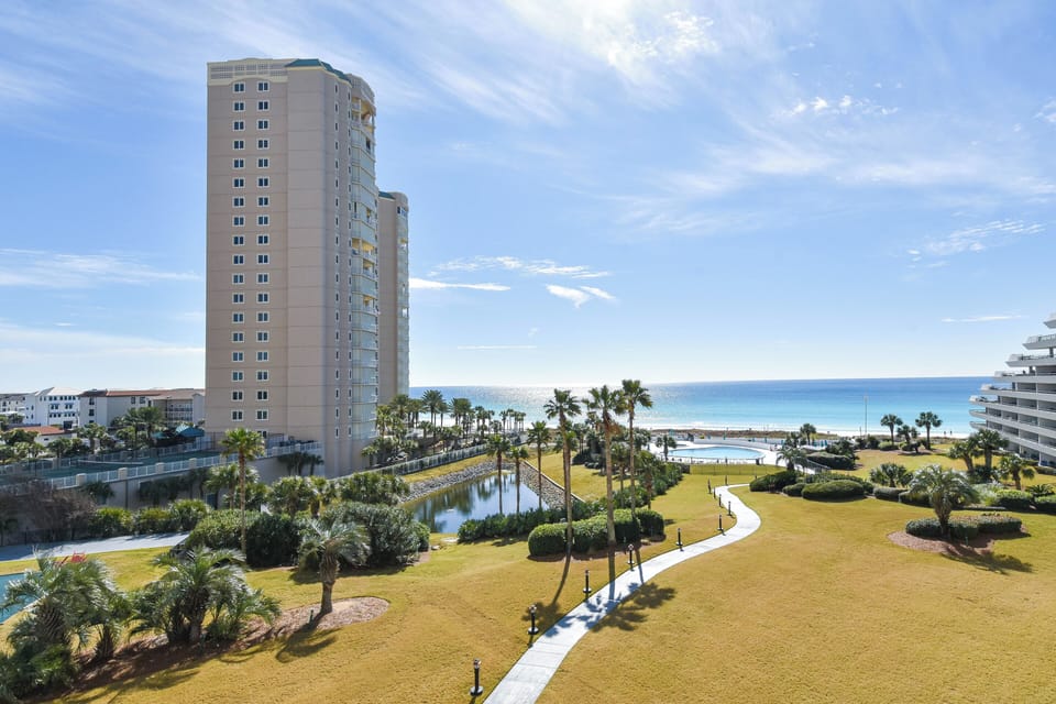 Edgewater 601- Balcony View