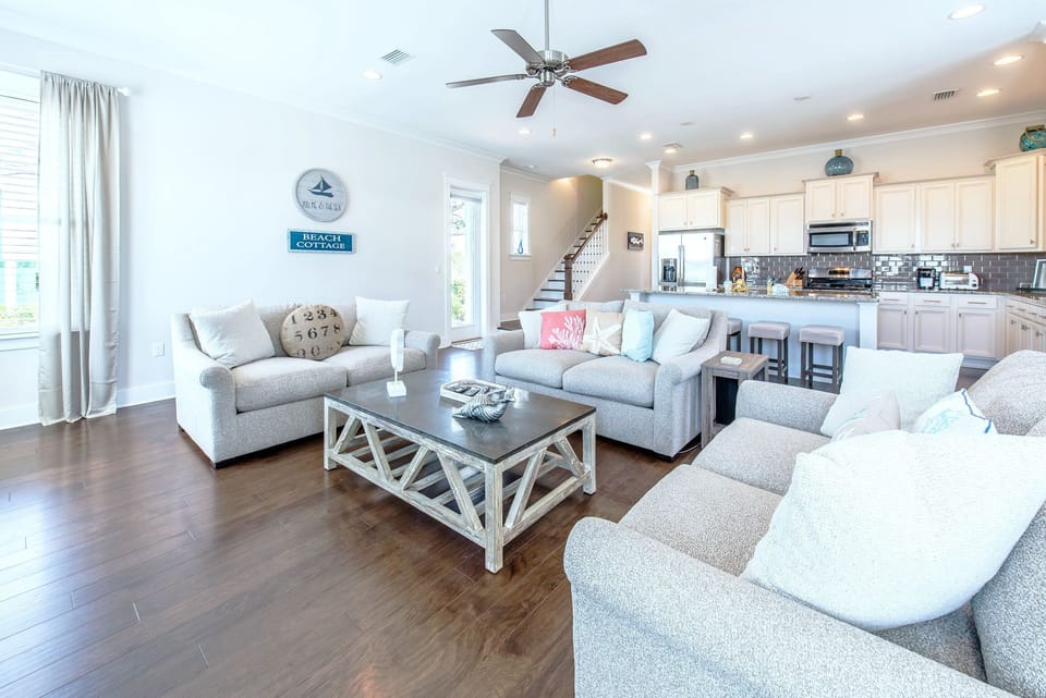 Gorgeous Chalet Mer Open Layout