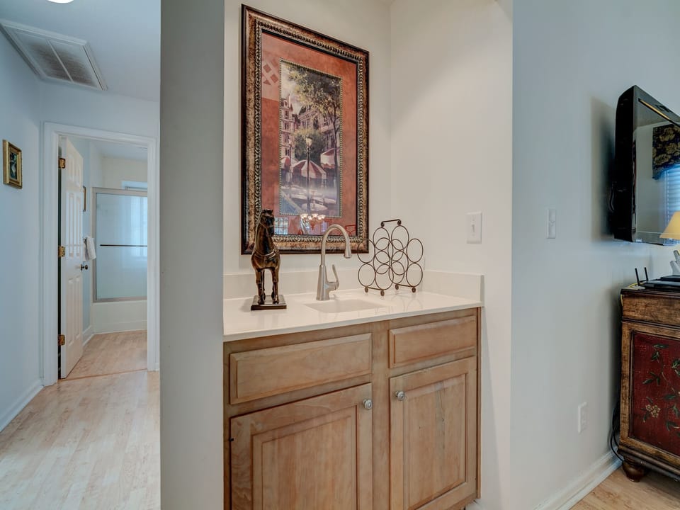 Wet Bar