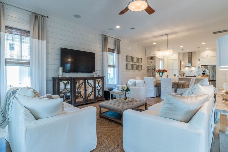 First Floor: Living Room