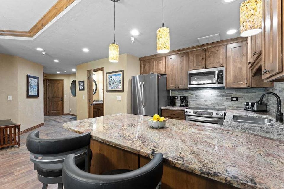 Kitchen, Village at Breckenridge Chateaux 1023, Breckenridge Vacation Rental