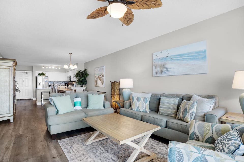 Living room to kitchen view