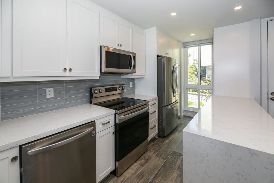 Fully stocked kitchen