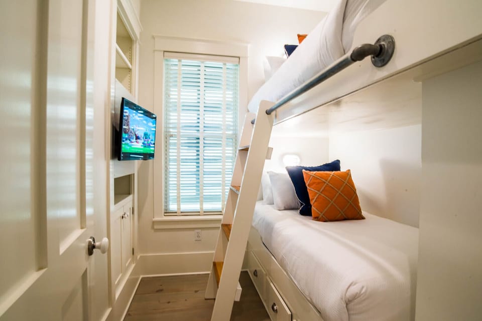 First Floor: Second Bunk Room