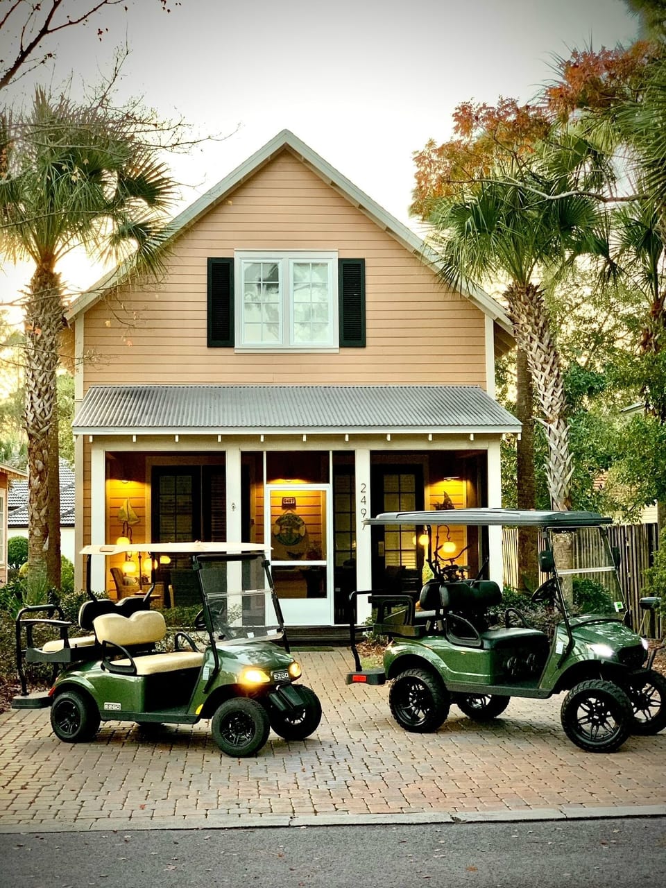 Golf Carts - 2497 Bungalo