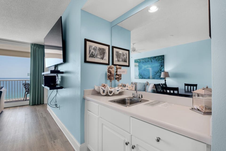Wet bar next to the kitchen