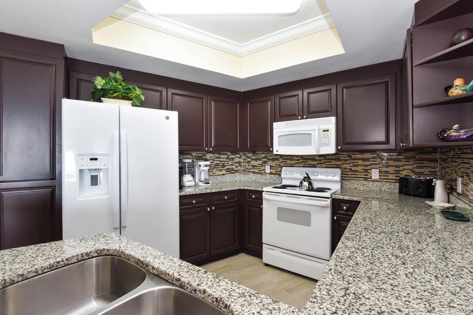 Silver Shells St. Maarten 502- Fully Equipped Kitchen