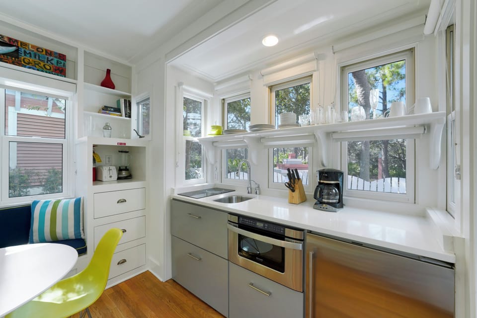 BEAUTIFULLY LIT KITCHEN AREA