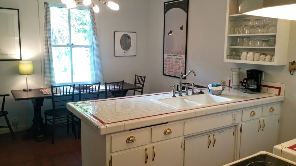 Open Kitchen - open kitchen