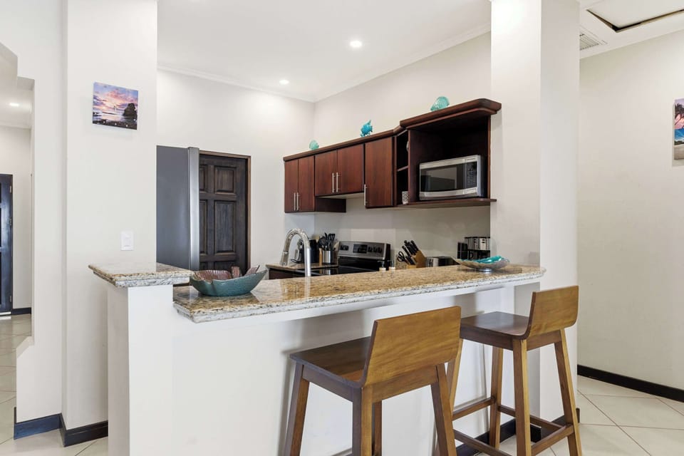 A kitchen ready to turn your vacation into a gourmet experience.