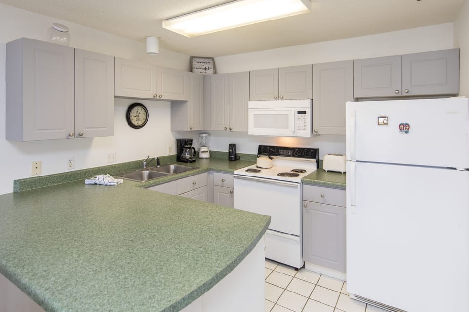 Kitchen with plenty of counter space