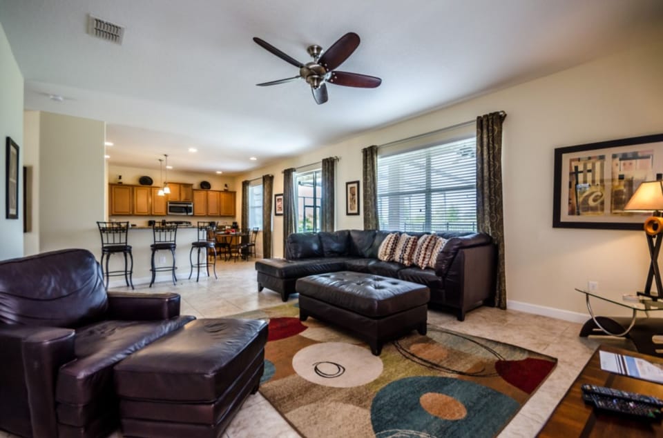 934SuffolkPl_Davenport-14