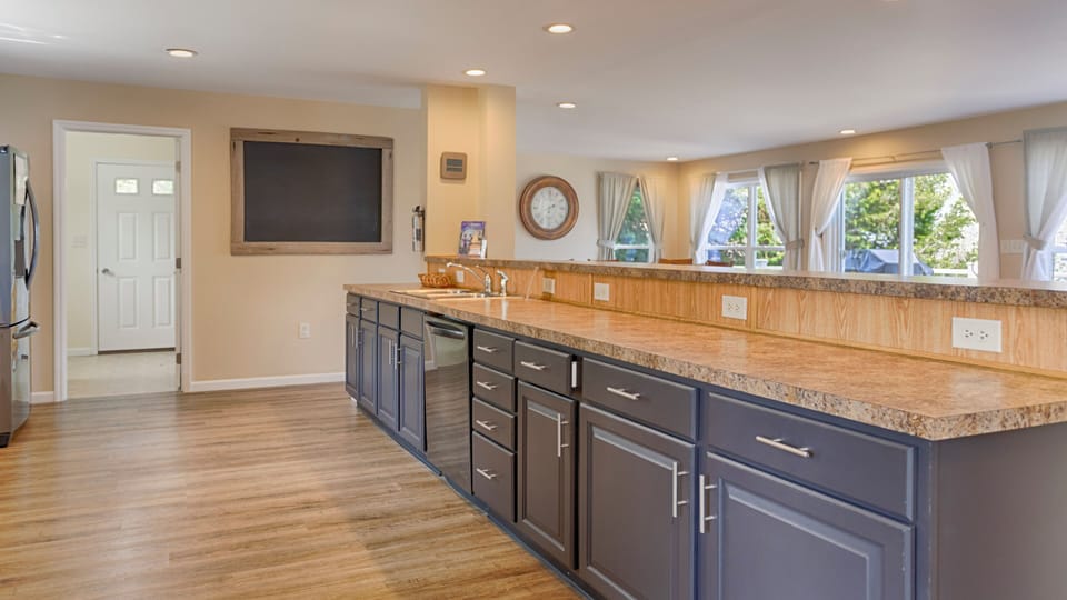 Large Seneca Lake vacation rental with space to relax and unwind