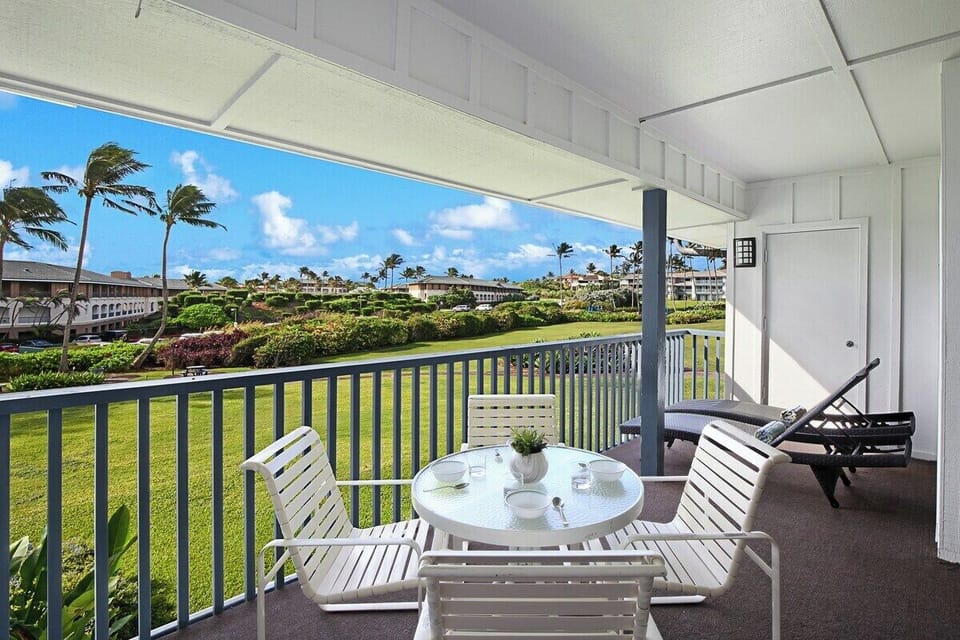 Poipu Sands 423 Lanai