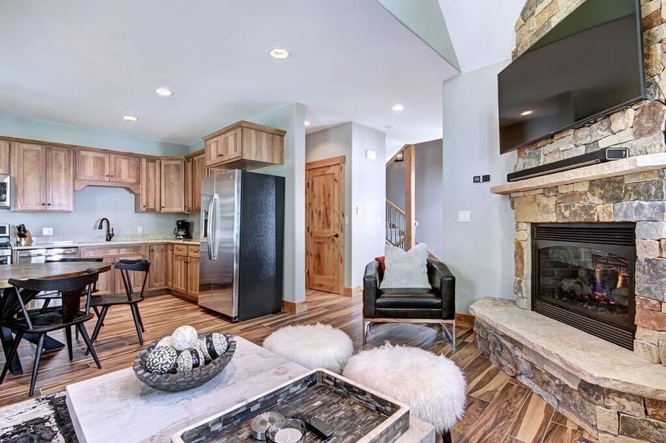 Living Area - Main Street Retreat - Breckenridge Vacation Rental