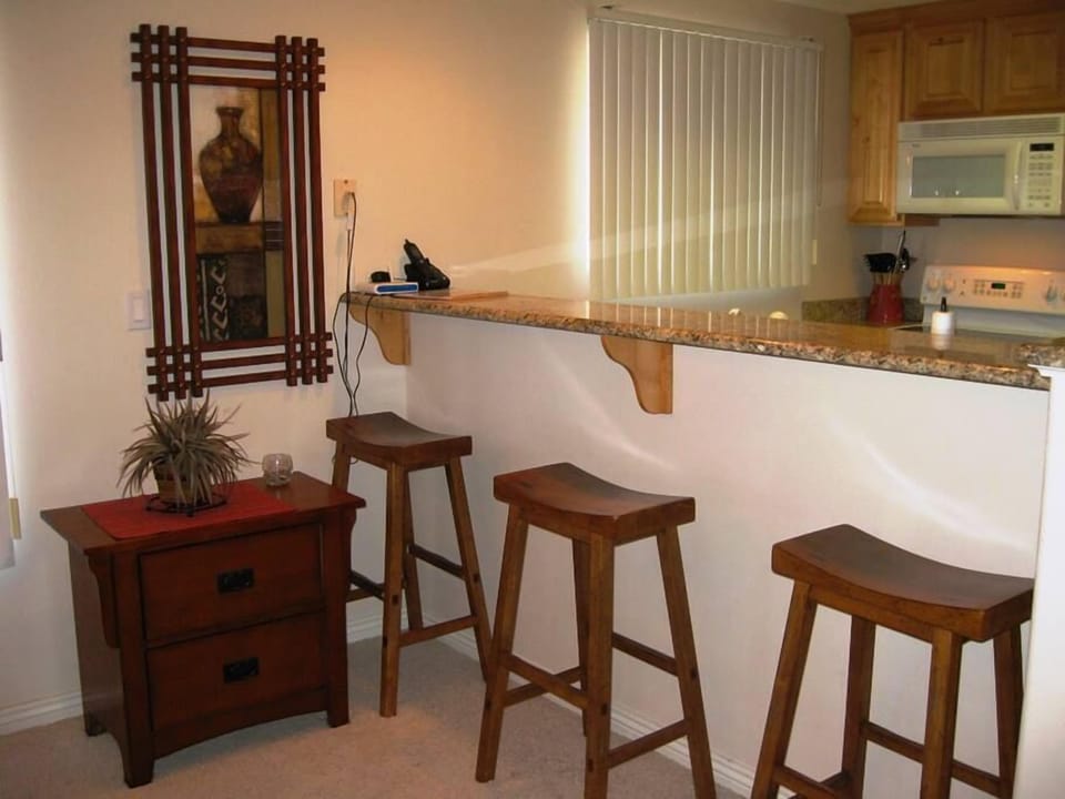 Breakfast Bar
