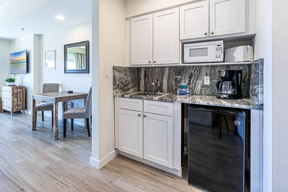 Kitchenette