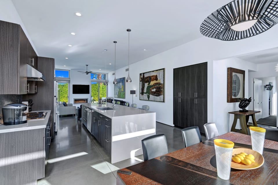 K0072 - 14 - DINING ROOM REVERSE.jpg