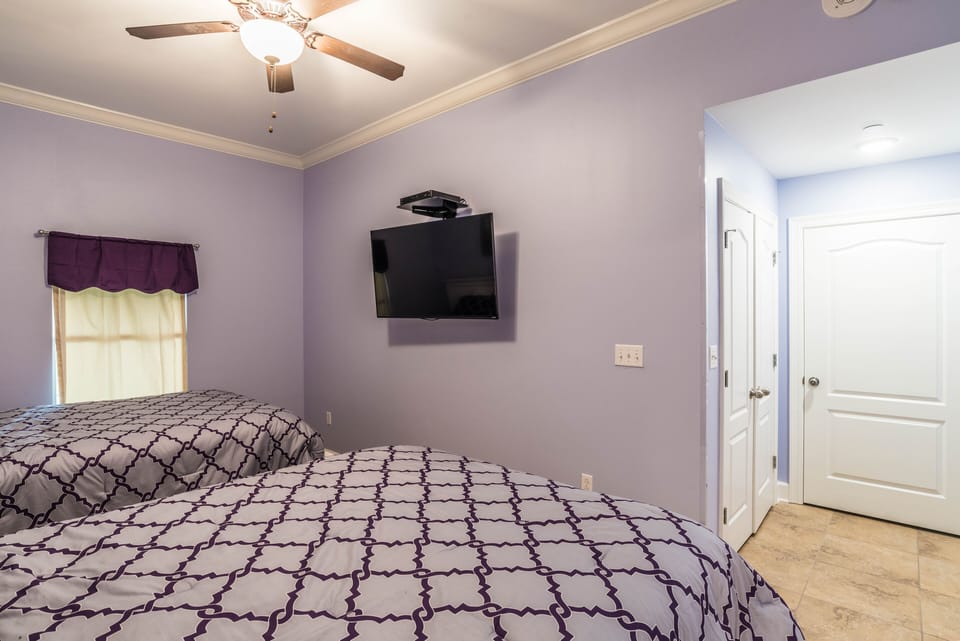 Phoenix Gulf Shores 1202 Bedroom #3 with Queen Beds